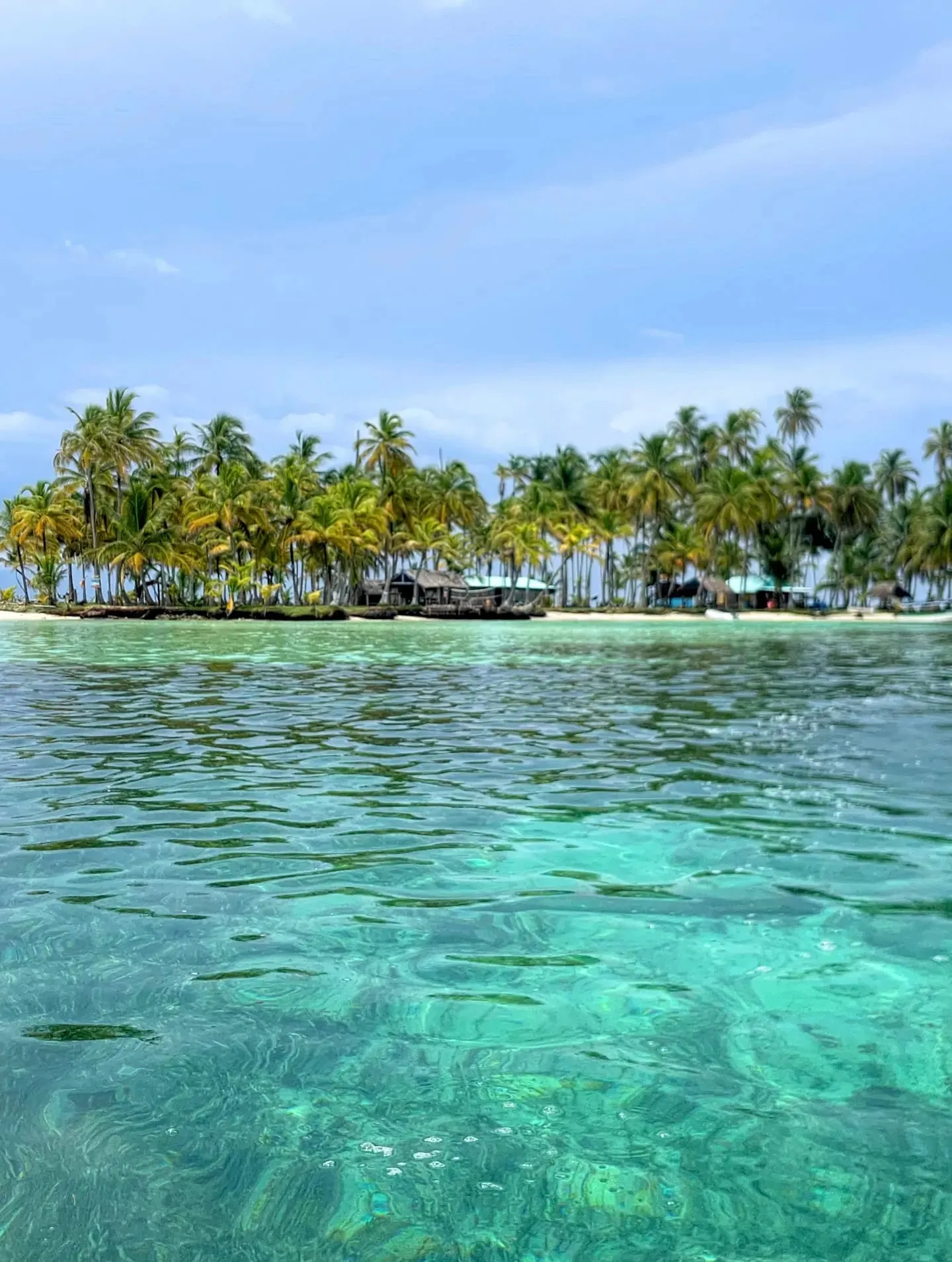 VIP Day · 4 Islands + Guna Community